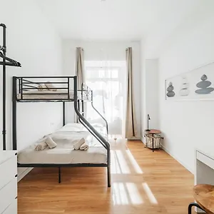 Modern Avusturya